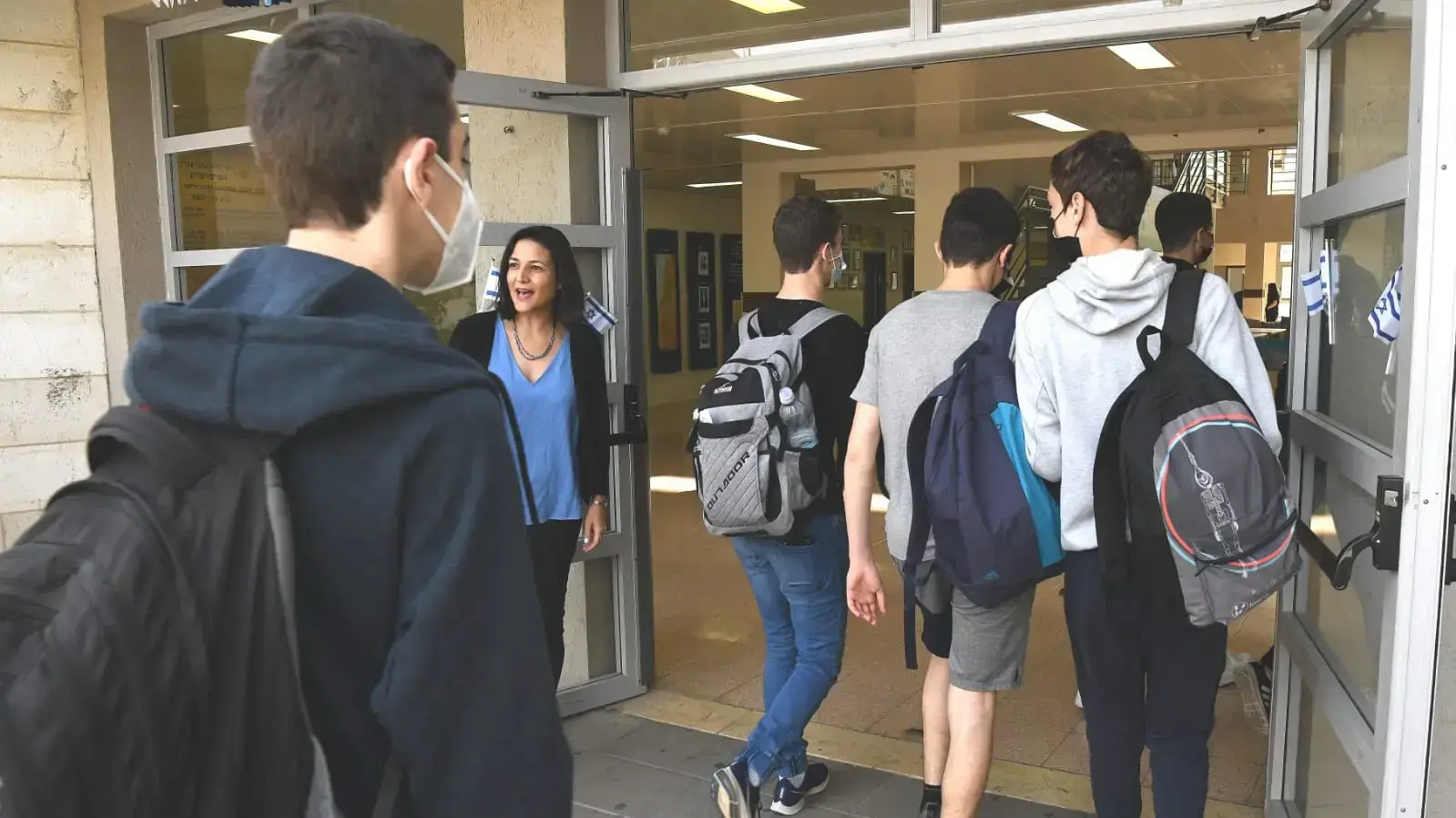 חזרה ללימודים ללא מתווה הקפסולות, בי"ס "אחד העם", פתח תקווה, 18 באפריל 2021 חזרה ללימודים ללא מתווה הקפסולות, בי"ס "אחד העם", פתח תקווה, 18 באפריל 2021