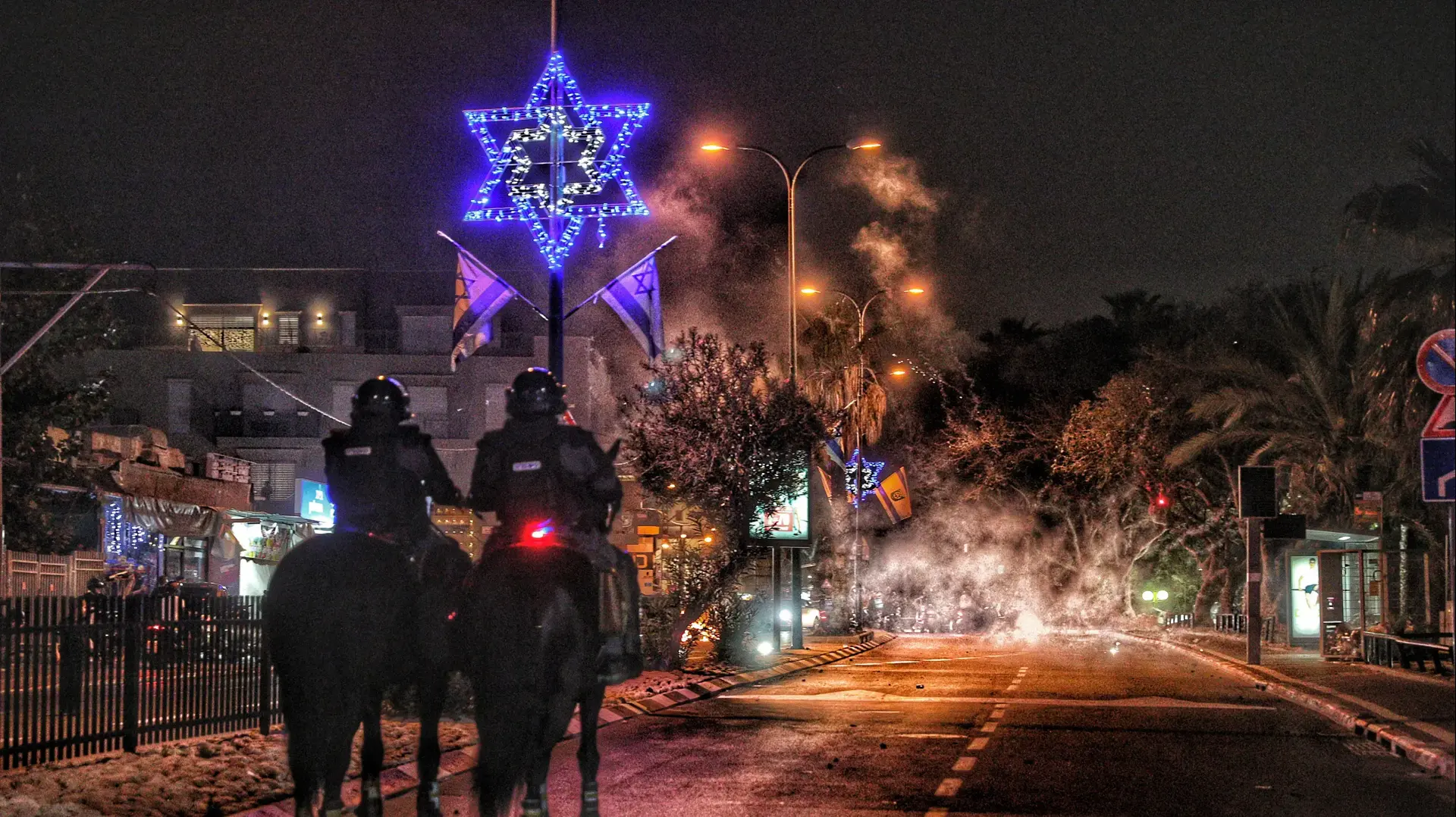 הפגנות של יהודים וערבים ברקע תקיפת ראש ישיבה 18 באפריל 2021