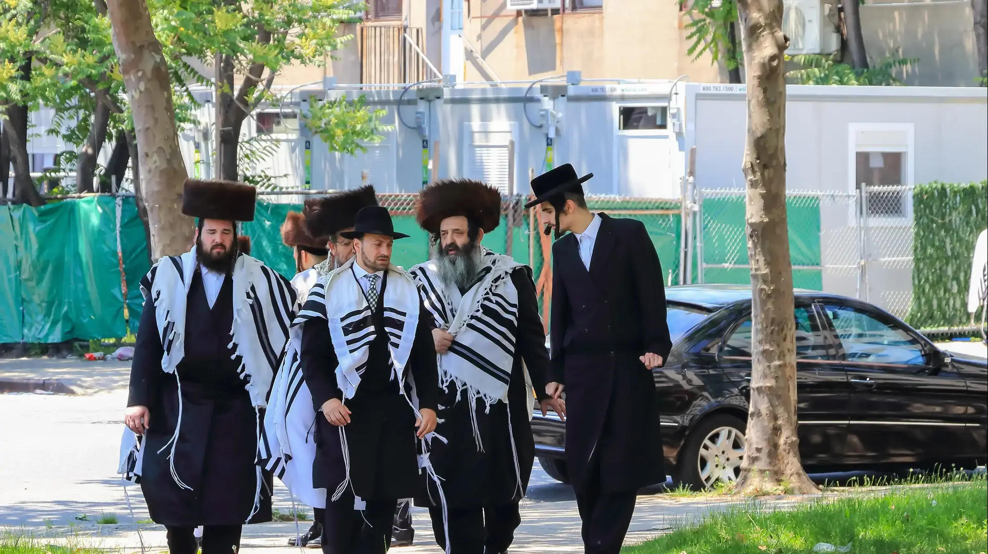 גברים חרדים, ניו יורק גברים חרדים, ניו יורק