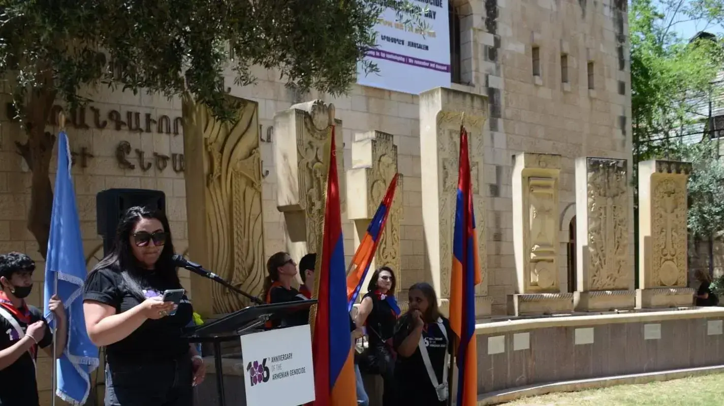 כריסטינה מובססיאן כריסטינה מובססיאן