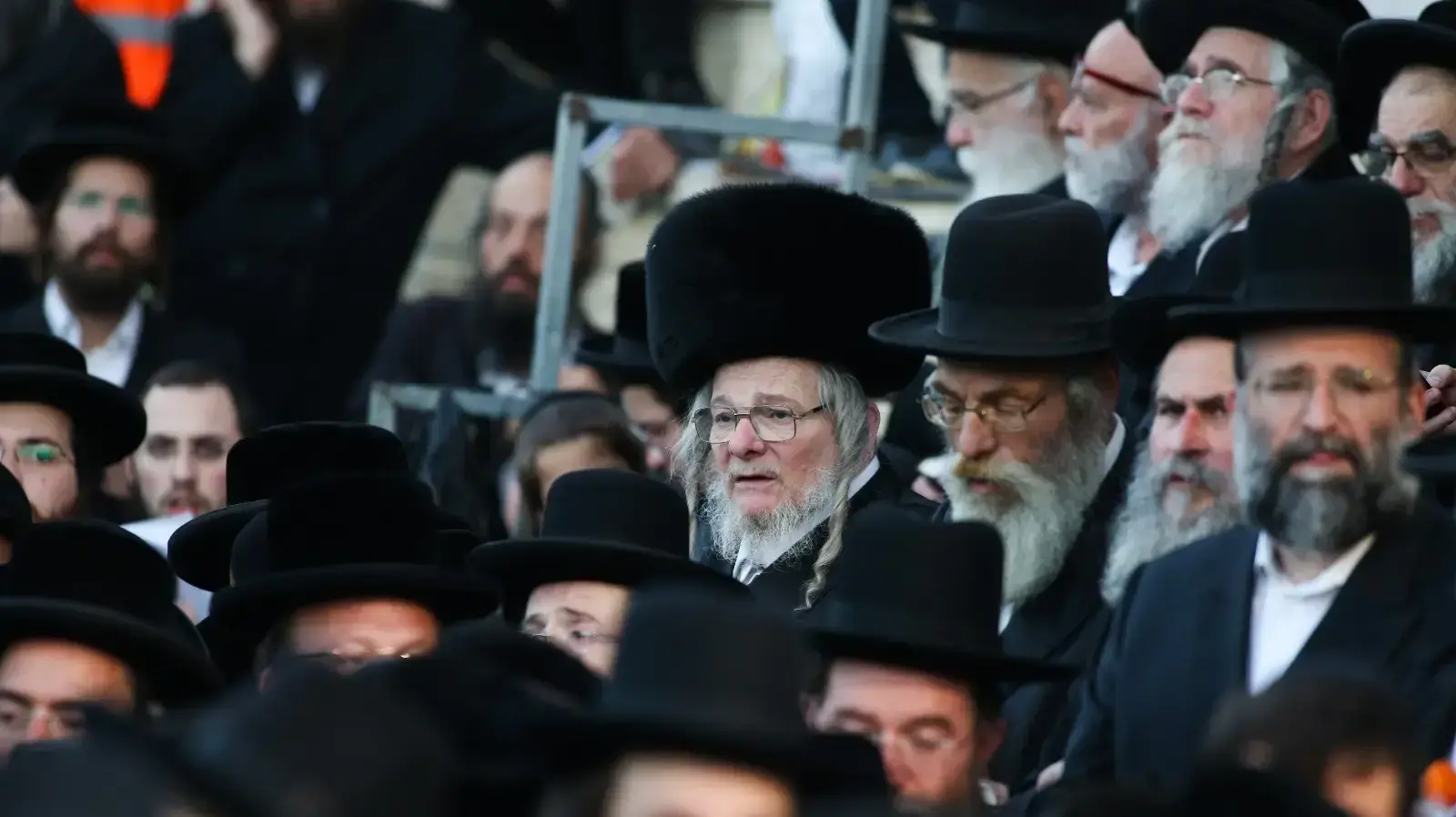 מתפללים בהילולת הרש"בי במירון, 29 באפריל 2021 מתפללים בהילולת הרש"בי במירון, 29 באפריל 2021