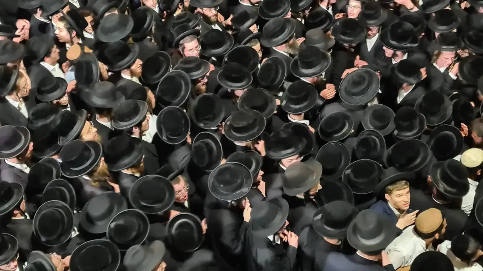 הדוחק בהילולה בהר מירון, 30 באפריל, 2021 הדוחק בהילולה בהר מירון, 30 באפריל, 2021