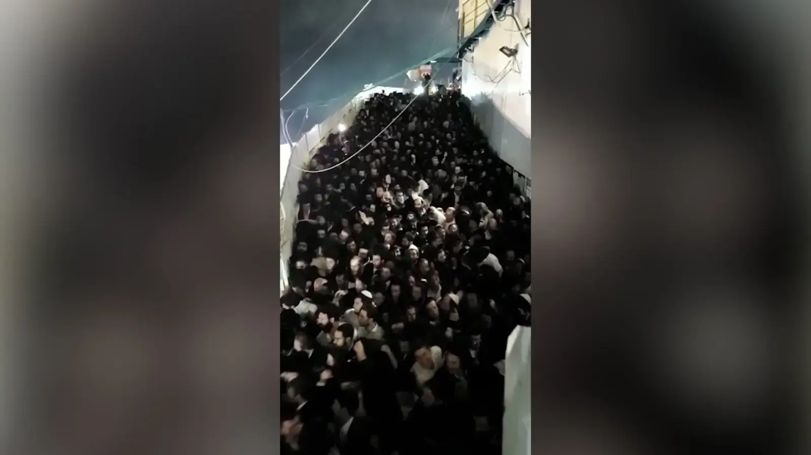 תיעוד מתוך הרגעים לפני האסון בהר מירון, 30 באפריל 2021 תיעוד מתוך הרגעים לפני האסון בהר מירון, 30 באפריל 2021