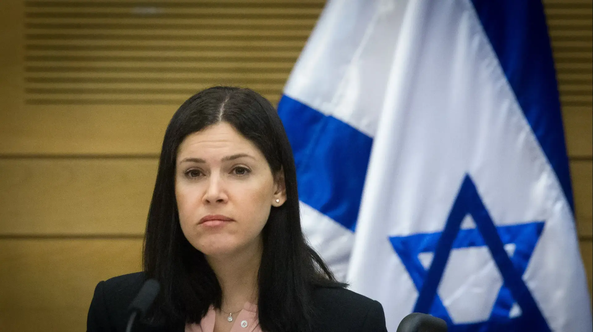 קארין אלהרר קארין אלהרר