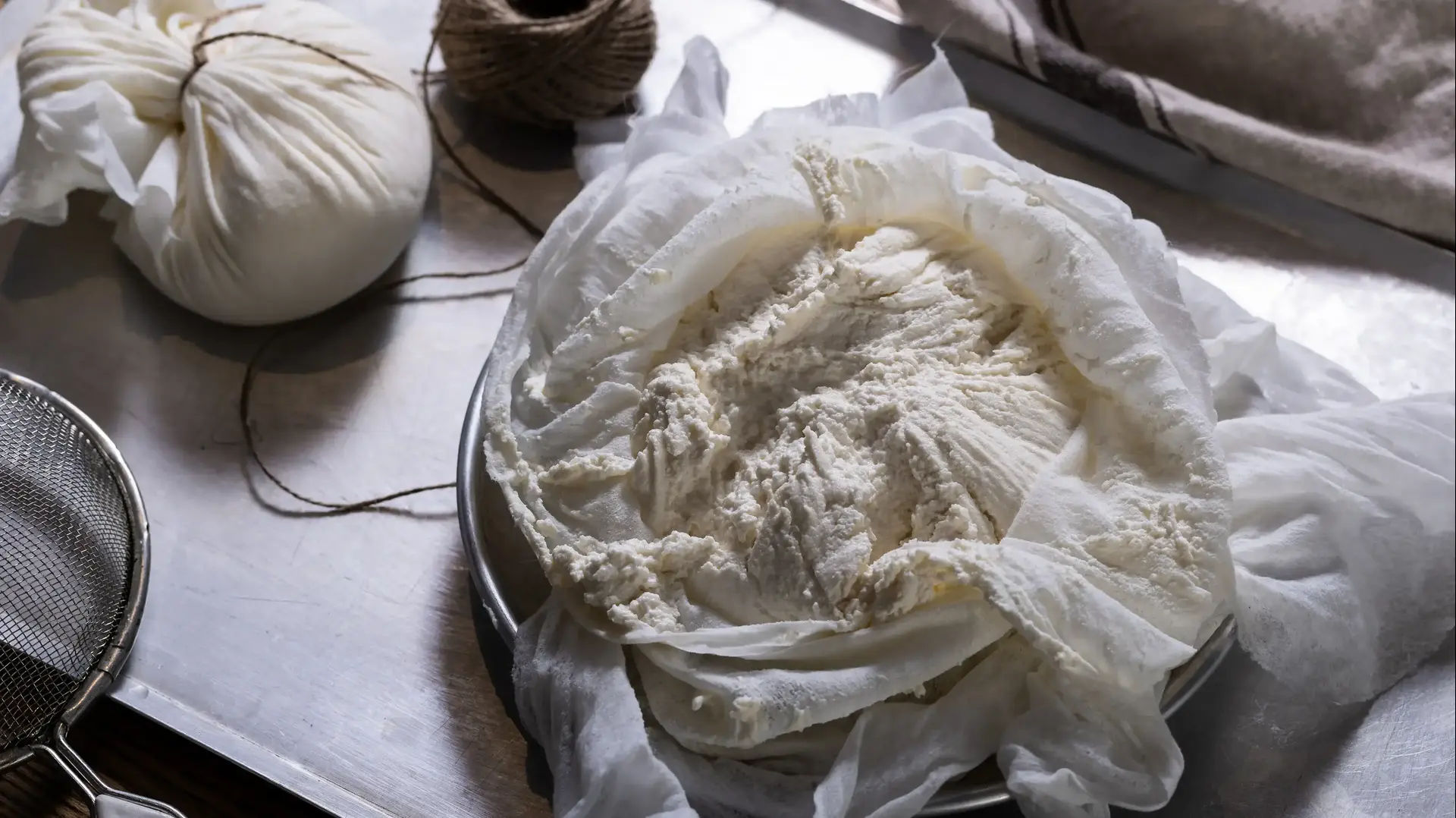 גבינת ריקוטה תוצרת בית גבינת ריקוטה תוצרת בית