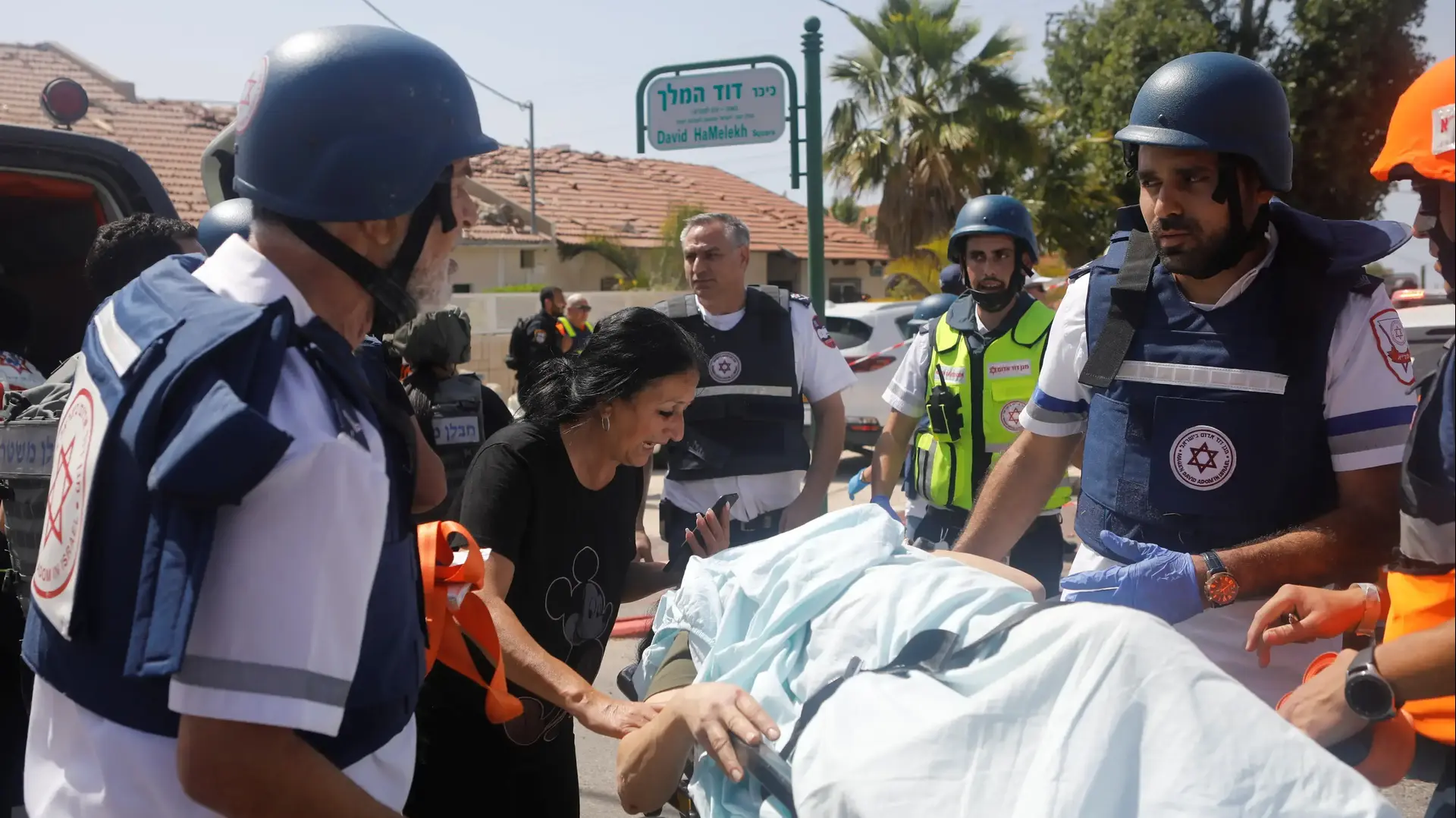 זירת פגיעת הרקטה באשקלון 11 במאי 2021 זירת פגיעת הרקטה באשקלון 11 במאי 2021