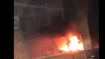 מסעדת אורי בורי בעכו עולה באש, מאי 2021 מסעדת אורי בורי בעכו עולה באש, מאי 2021