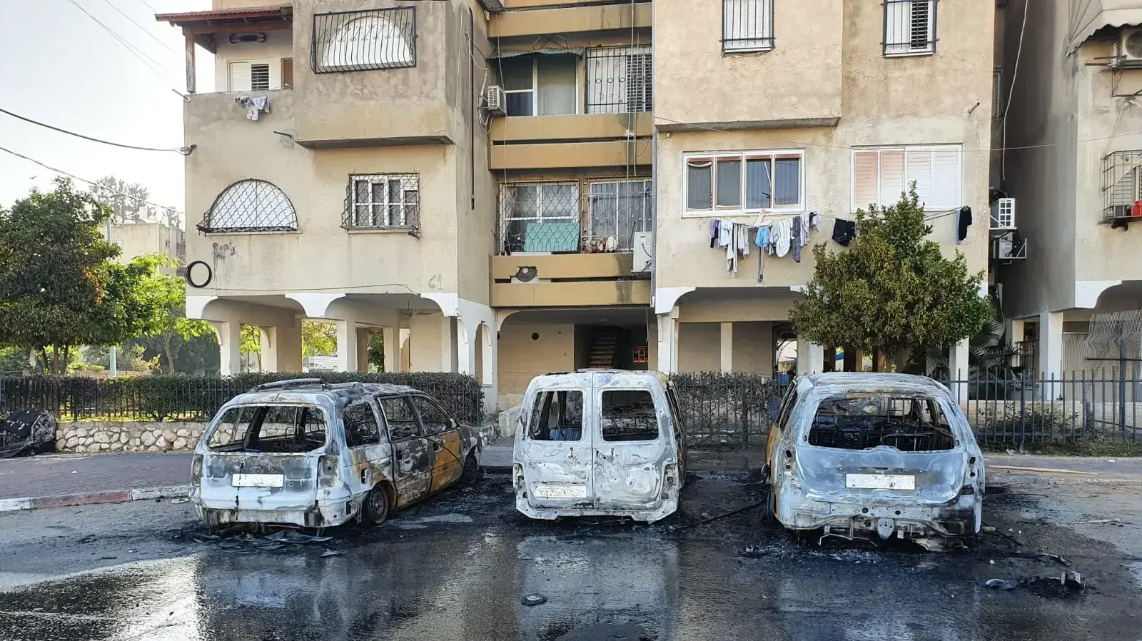 לוד בבוקר שאחרי לילה אלים, 12 במאי 2021 לוד בבוקר שאחרי לילה אלים, 12 במאי 2021