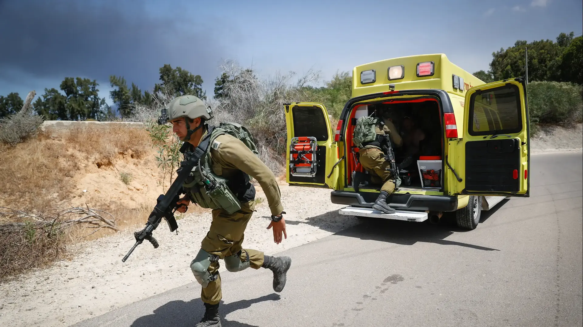 זירת פגיעה בג'יפ , עוטף עזה, 12 במאי 2021 זירת פגיעה בג'יפ , עוטף עזה, 12 במאי 2021