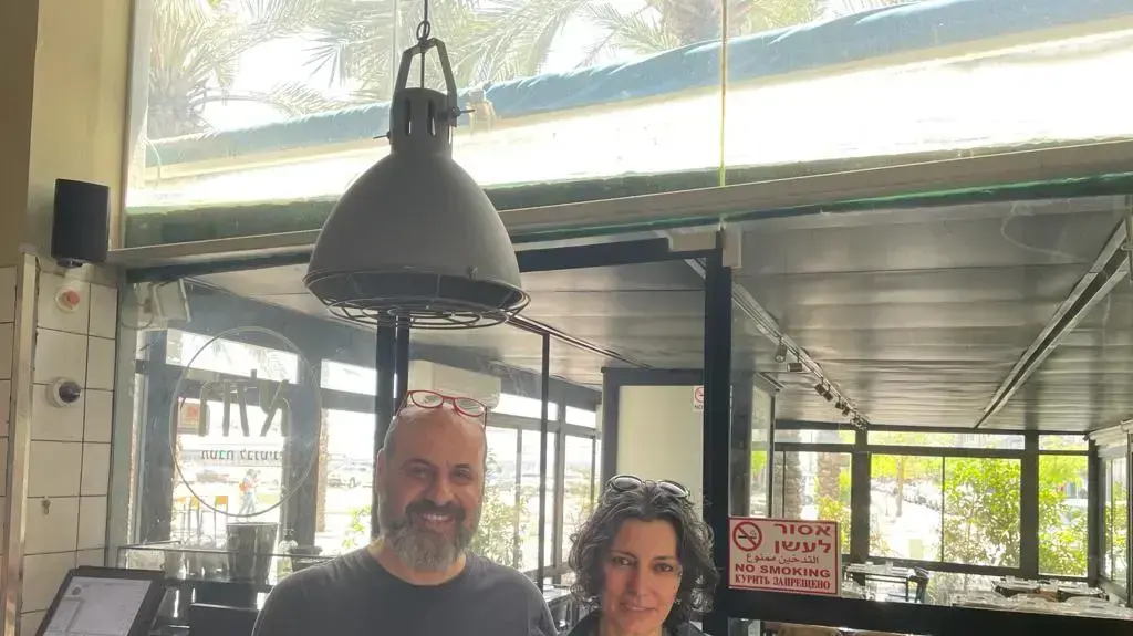 רולא דיב, מועין חלבי, בעלי מסעדת "רולא" בחיפה רולא דיב, מועין חלבי, בעלי מסעדת "רולא" בחיפה