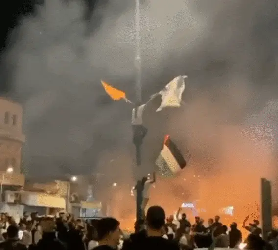 גיף מבצע שומר חומות