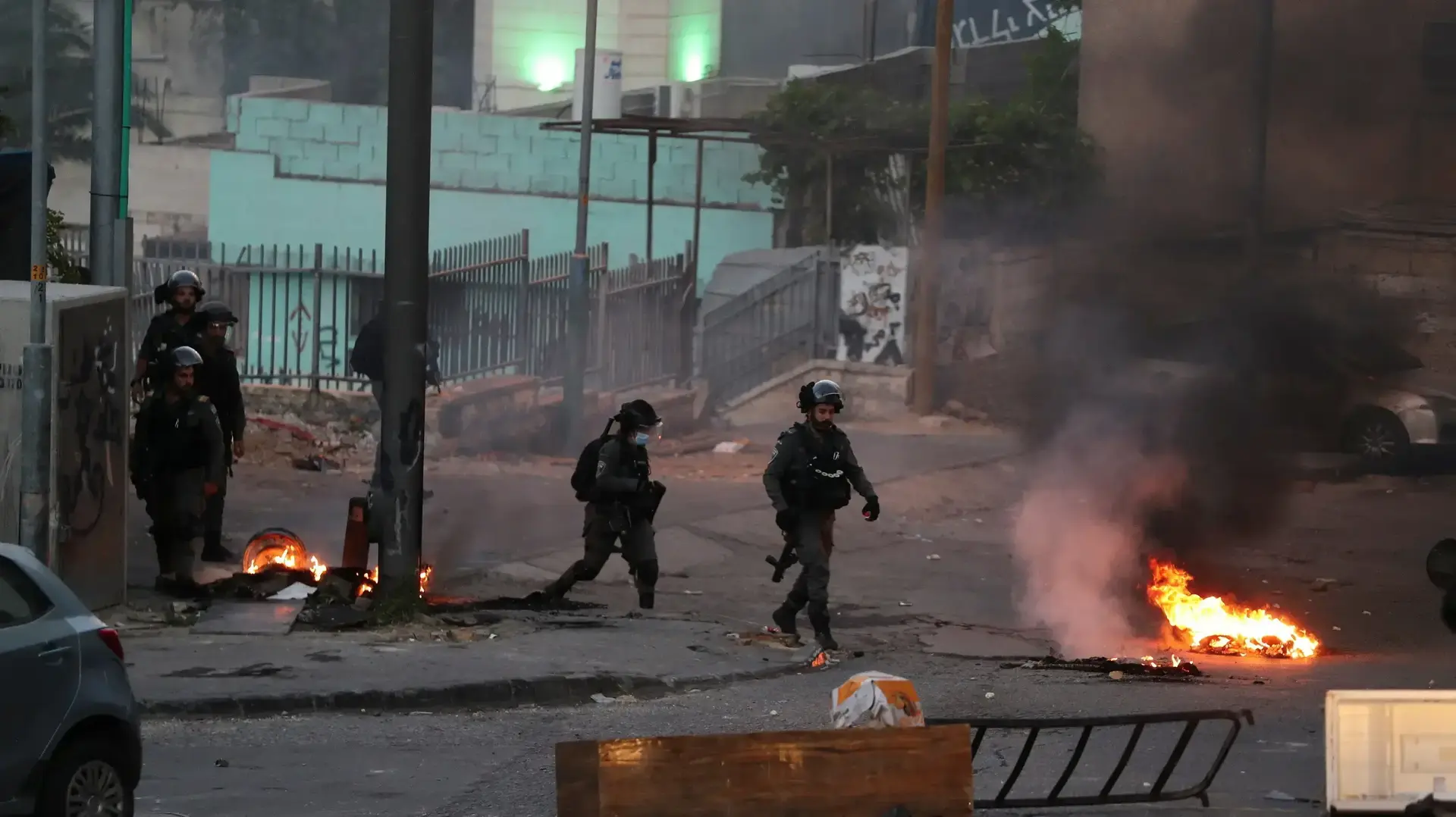 עימותים בין פלסטינים לבין המשטרה במזרח ירושלים. 14 במאי 2021 עימותים בין פלסטינים לבין המשטרה במזרח ירושלים. 14 במאי 2021