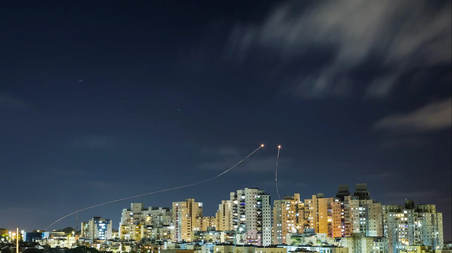 יירוטרים בשמי אשקלון 18 במאי 2021 יירוטרים בשמי אשקלון 18 במאי 2021