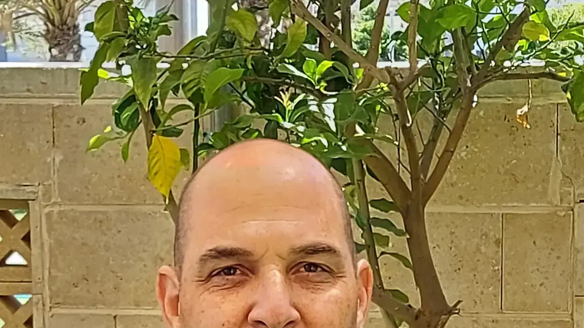 גיא בן יצחק, שוטר שמצא כסף שאיבד זוג יום לאחר החתונה גיא בן יצחק, שוטר שמצא כסף שאיבד זוג יום לאחר החתונה