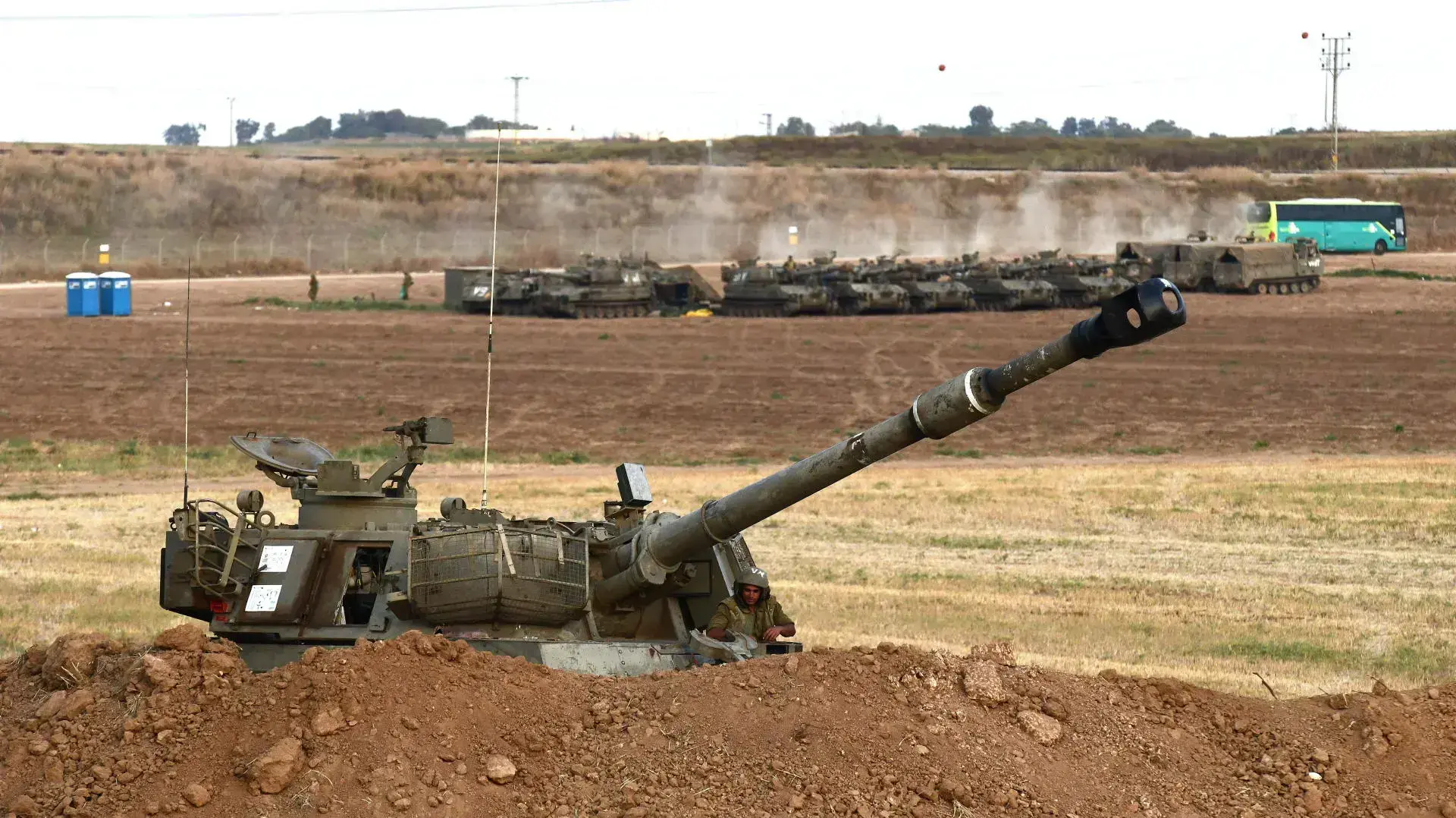 טנקים בגבול עזה 21 במאי 2021