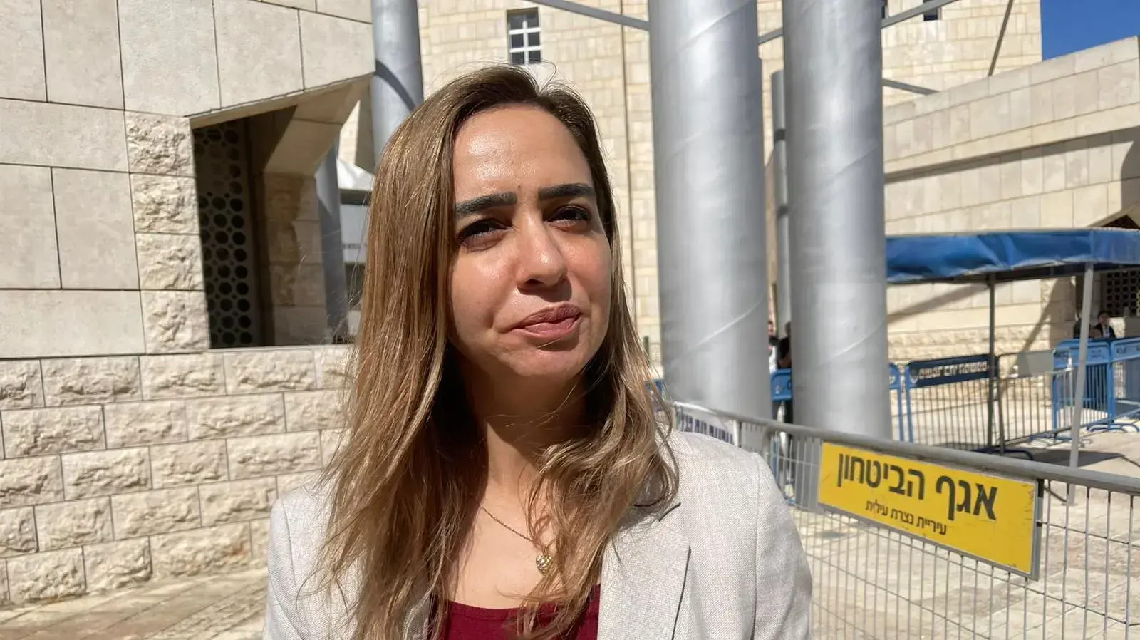 ח"כ סונדוס סאלח בהגשת כתב אישום נגד השייח' כמאל חטיב, בית משפט השלום בנצרת, 27 במאי 2021 ח"כ סונדוס סאלח בהגשת כתב אישום נגד השייח' כמאל חטיב, בית משפט השלום בנצרת, 27 במאי 2021