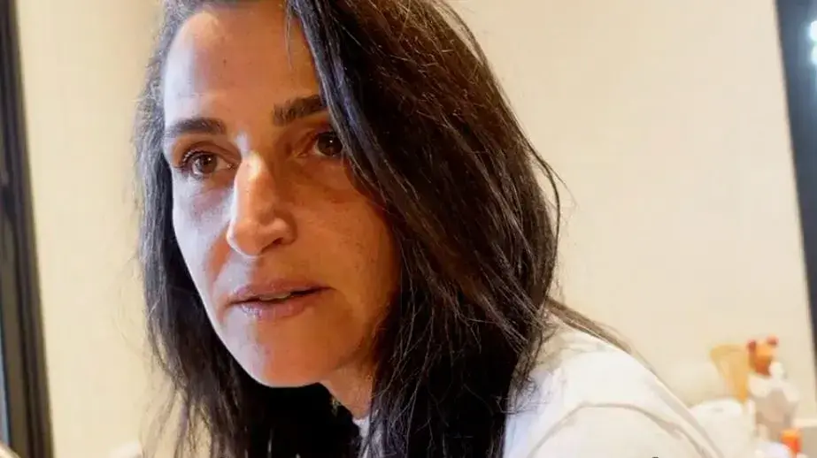דורין אטיאס בפרקי הסיום של מחוברים 2021 דורין אטיאס בפרקי הסיום של מחוברים 2021
