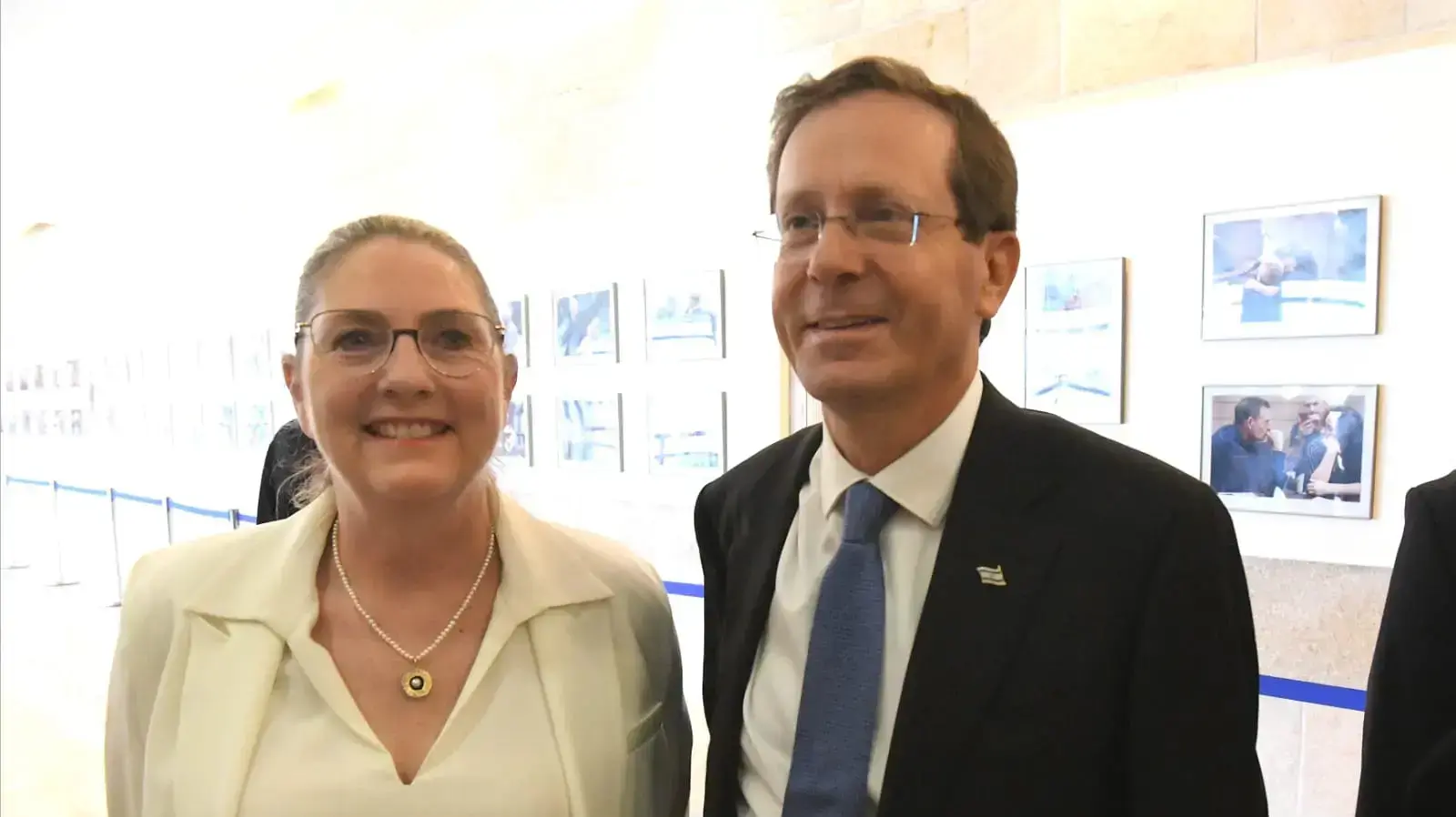 בוז'י הרצוג במשכן הכנסת לקראת ההצבעה לנשיאות, 2 ביוני 2021 בוז'י הרצוג במשכן הכנסת לקראת ההצבעה לנשיאות, 2 ביוני 2021