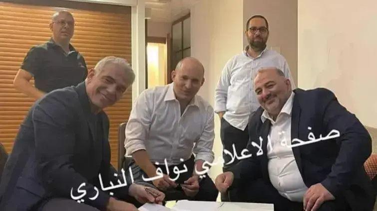 לפיד, בנט, מנסור לפיד, בנט, מנסור