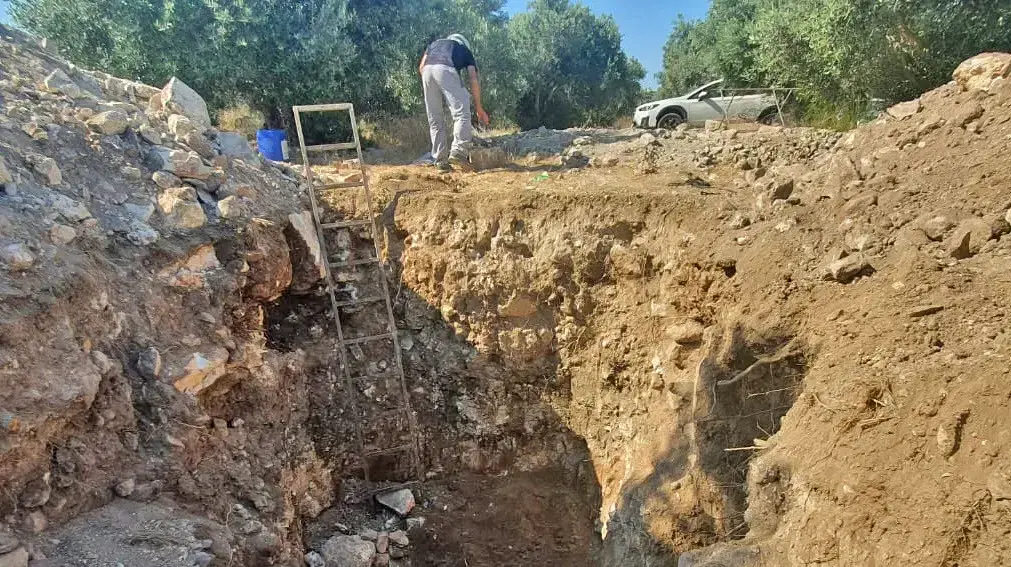 האתר בו חפרו השודדים, 7.6.21 האתר בו חפרו השודדים, 7.6.21