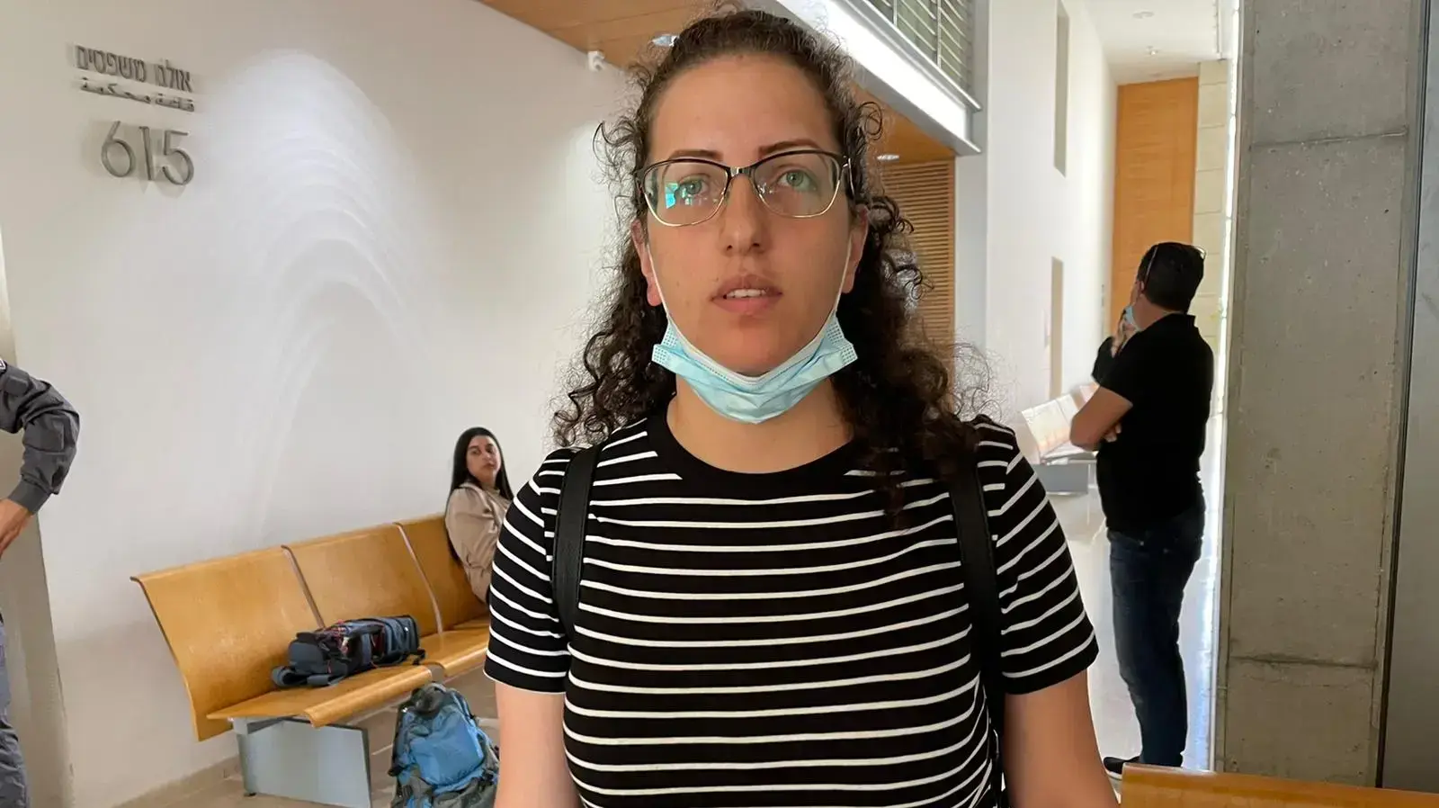 מרים ג'יריס, אם שבנה על פי חשד עבר התעללות במעון יום בפסוטה, בבית המשפט המחוזי בחיפה. 13 ביוני 2021 מרים ג'יריס, אם שבנה על פי חשד עבר התעללות במעון יום בפסוטה, בבית המשפט המחוזי בחיפה. 13 ביוני 2021