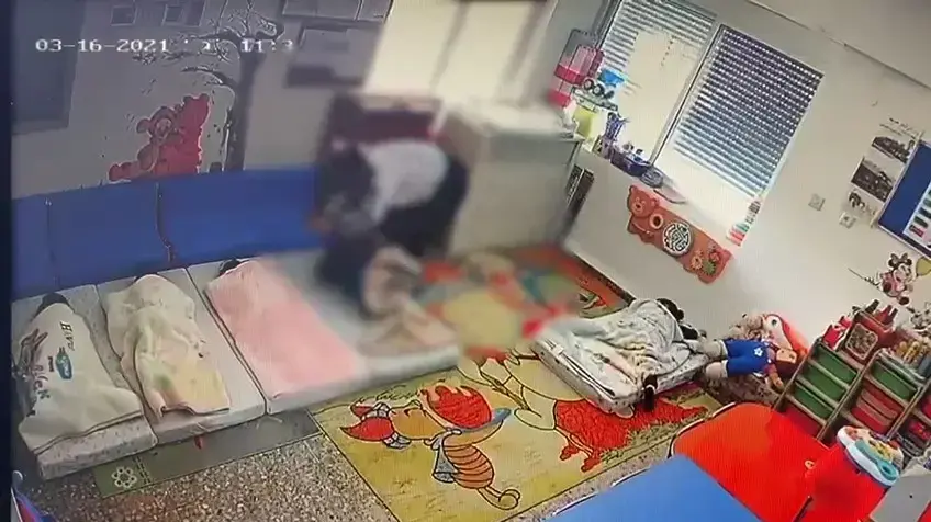 תיעוד: התעללות בפעוטות במעון ילדים בפסוטה 13.6.21