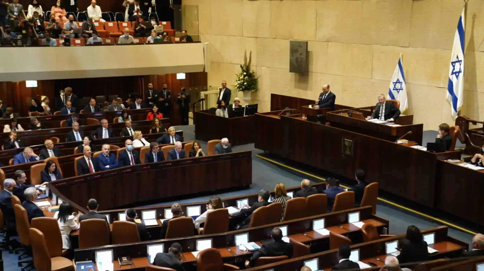 מליאת הכנסת | השבעת ממשלה 13 ביוני 2021 מליאת הכנסת | השבעת ממשלה 13 ביוני 2021