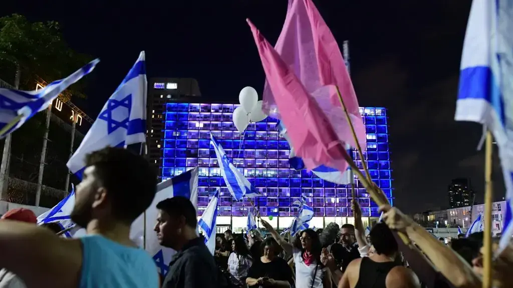 לאחר השבעת הממשלה | חגיגגות בכיכר רבין 13 ביוני 2021 לאחר השבעת הממשלה | חגיגגות בכיכר רבין 13 ביוני 2021