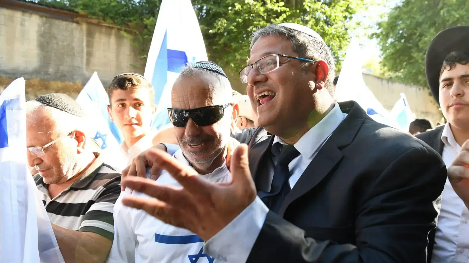 איתמר בן גביר במהלך מצעד הדגלים בירושלים 15 ביוני 2021 איתמר בן גביר במהלך מצעד הדגלים בירושלים 15 ביוני 2021
