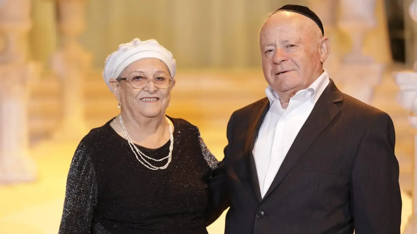משה ואסתר כהן משה ואסתר כהן