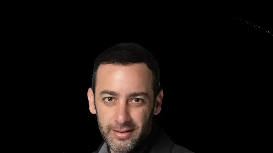 עשור למחאה החברתית עשור למחאה החברתית
