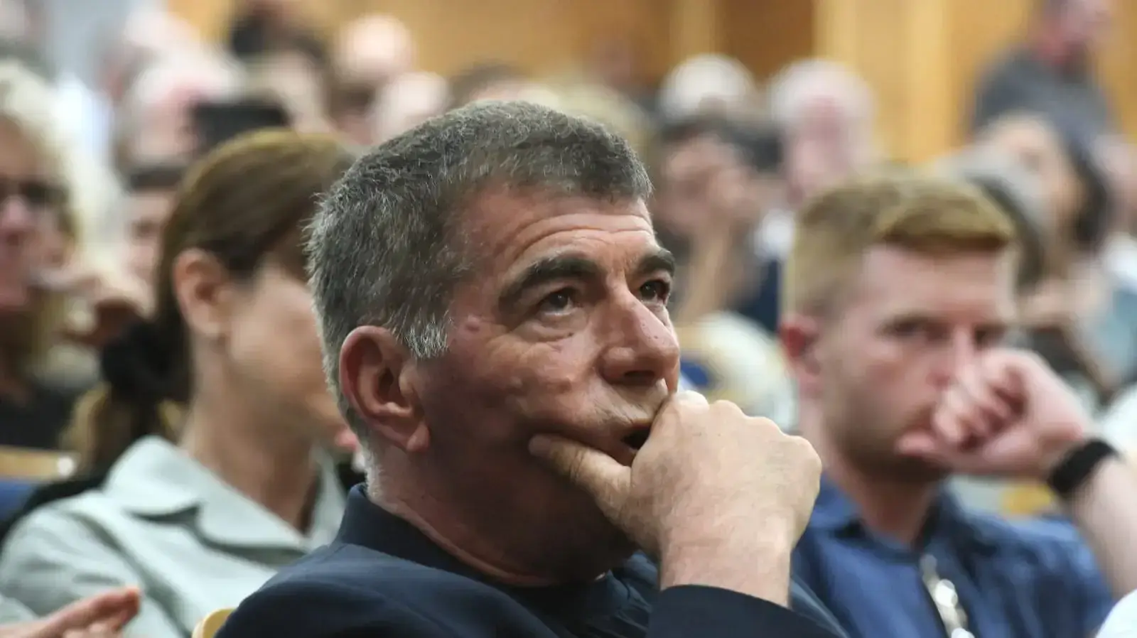 גבי אשכנזי בהשקת ספרו של הפצ"ר לשעבר והשופט מנחם פינלשטיין, אוני' בר אילן
17.06.21 גבי אשכנזי בהשקת ספרו של הפצ"ר לשעבר והשופט מנחם פינלשטיין, אוני' בר אילן
17.06.21