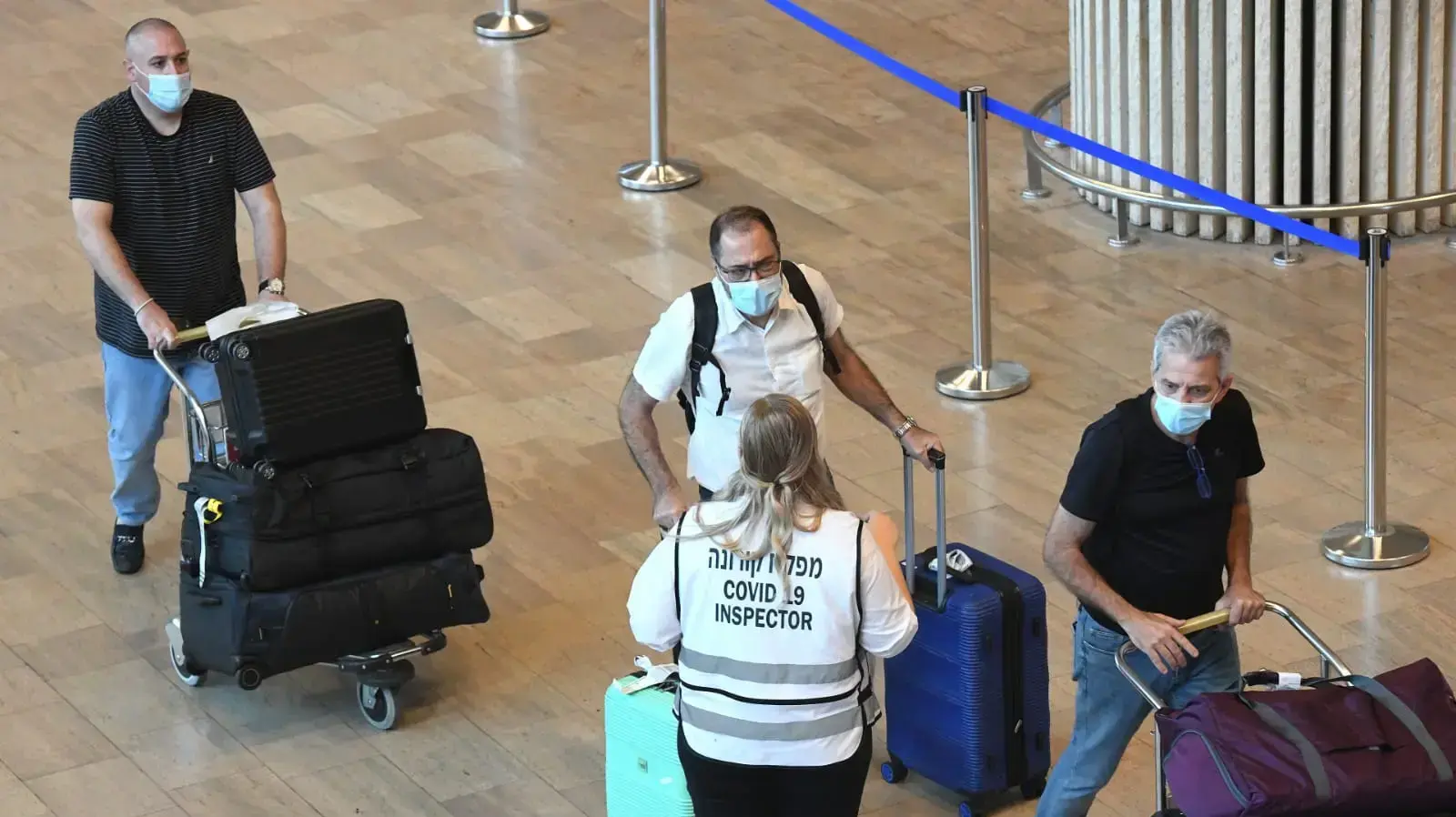 נחיתת נוסעים בנתב"ג 21 ביוני 2021 נחיתת נוסעים בנתב"ג 21 ביוני 2021