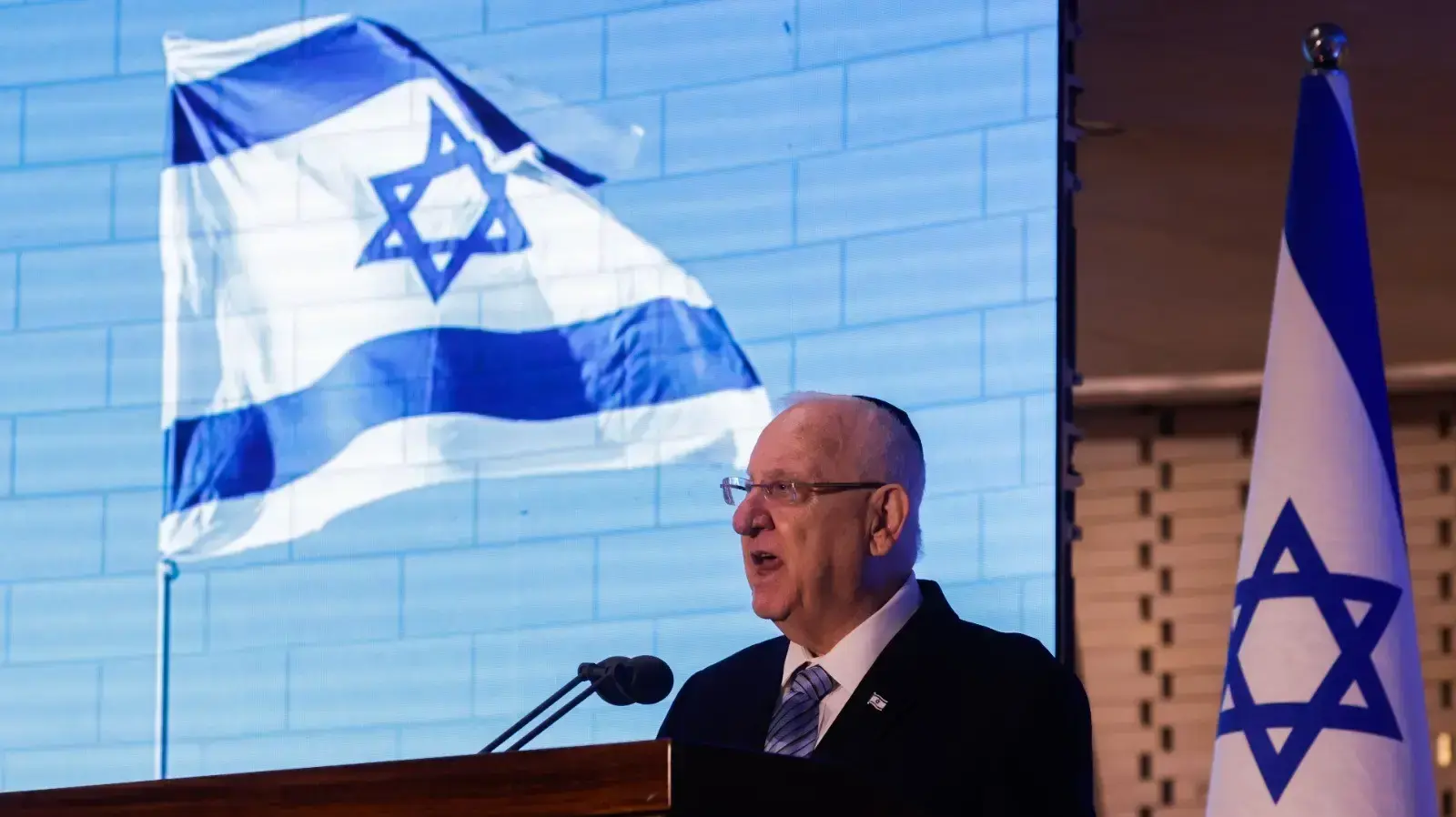 הנשיא ראובן ריבלין בטקס במלאות 15 שנים למלחמת לבנון השנייה, 24 ביוני 2021 הנשיא ראובן ריבלין בטקס במלאות 15 שנים למלחמת לבנון השנייה, 24 ביוני 2021