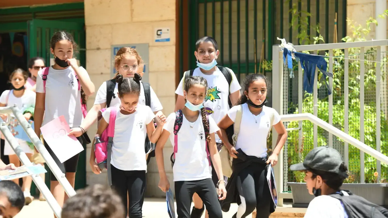 סיום שנת הלימודים ויציאה לחופש הגדול, בי"ס פאול קור, פתח תקווה, 30 ביוני 2021 סיום שנת הלימודים ויציאה לחופש הגדול, בי"ס פאול קור, פתח תקווה, 30 ביוני 2021