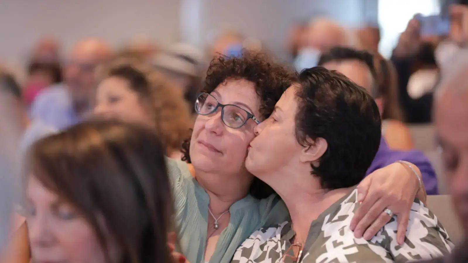 ארבעים וחמש שנה למבצע יונתן | ציפי ואמה באירוע ארבעים וחמש שנה למבצע יונתן | ציפי ואמה באירוע