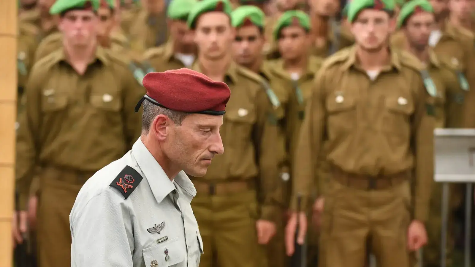 אמיר ברעם, אלוף פיקוד צפון בהלוויתו של אל"מ שרון אסמן מח"ט הנח"ל , בית העלמין קריית שאול, 4 ביולי 2021 אמיר ברעם, אלוף פיקוד צפון בהלוויתו של אל"מ שרון אסמן מח"ט הנח"ל , בית העלמין קריית שאול, 4 ביולי 2021