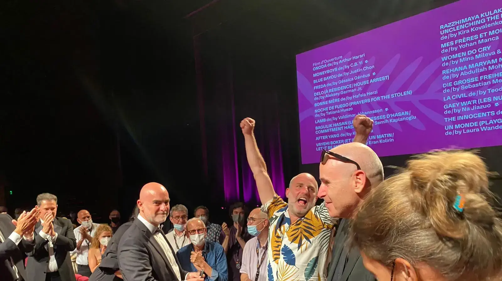 הבמאי ערן קולירין בהקרנת סרטו "ויהי בוקר" בפסטיבל קאן, 10 ביולי 2021 הבמאי ערן קולירין בהקרנת סרטו "ויהי בוקר" בפסטיבל קאן, 10 ביולי 2021