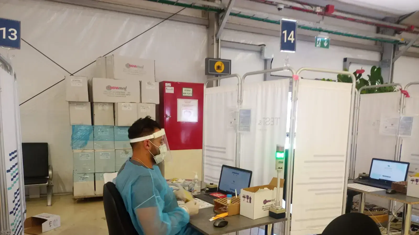 הליך בדיקות קורונה בנתב"ג 14 ביולי 2021
הליך בדיקות קורונה בנתב"ג 14 ביולי 2021
