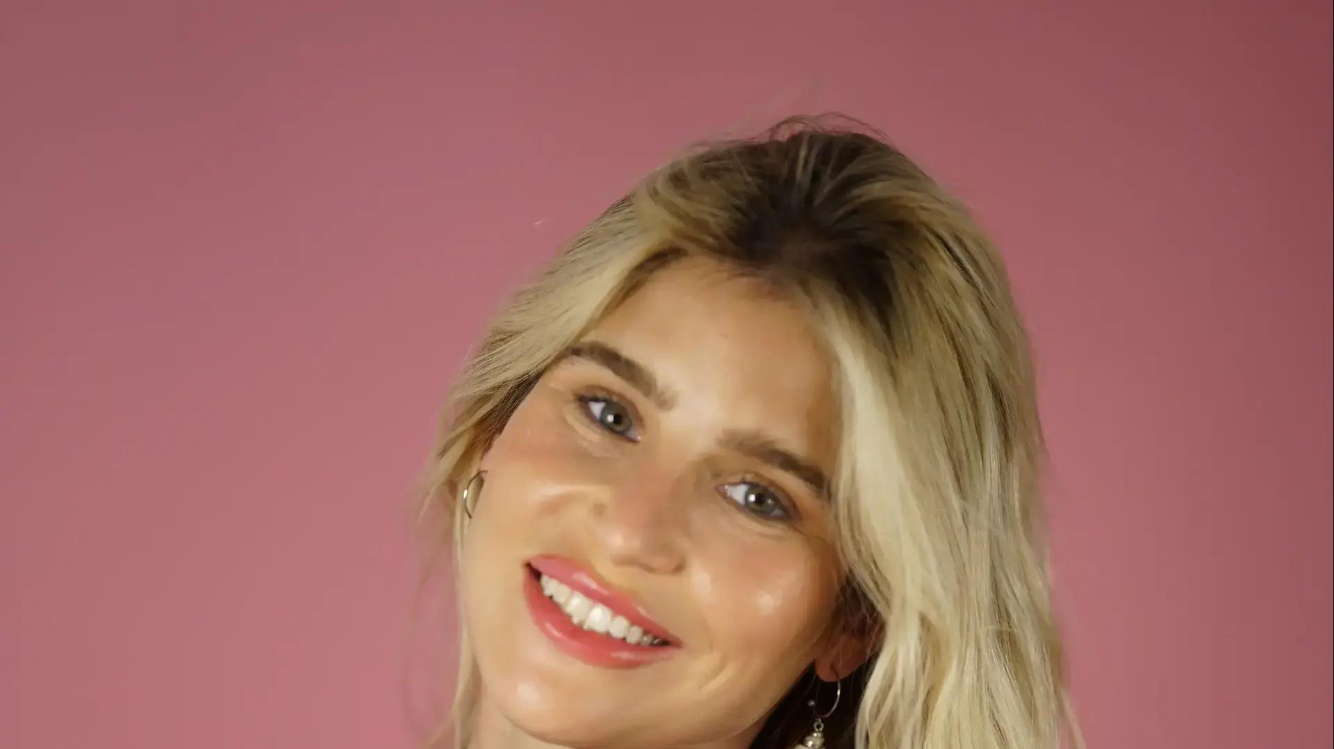 שי מיקה GLAMGLOW חדש