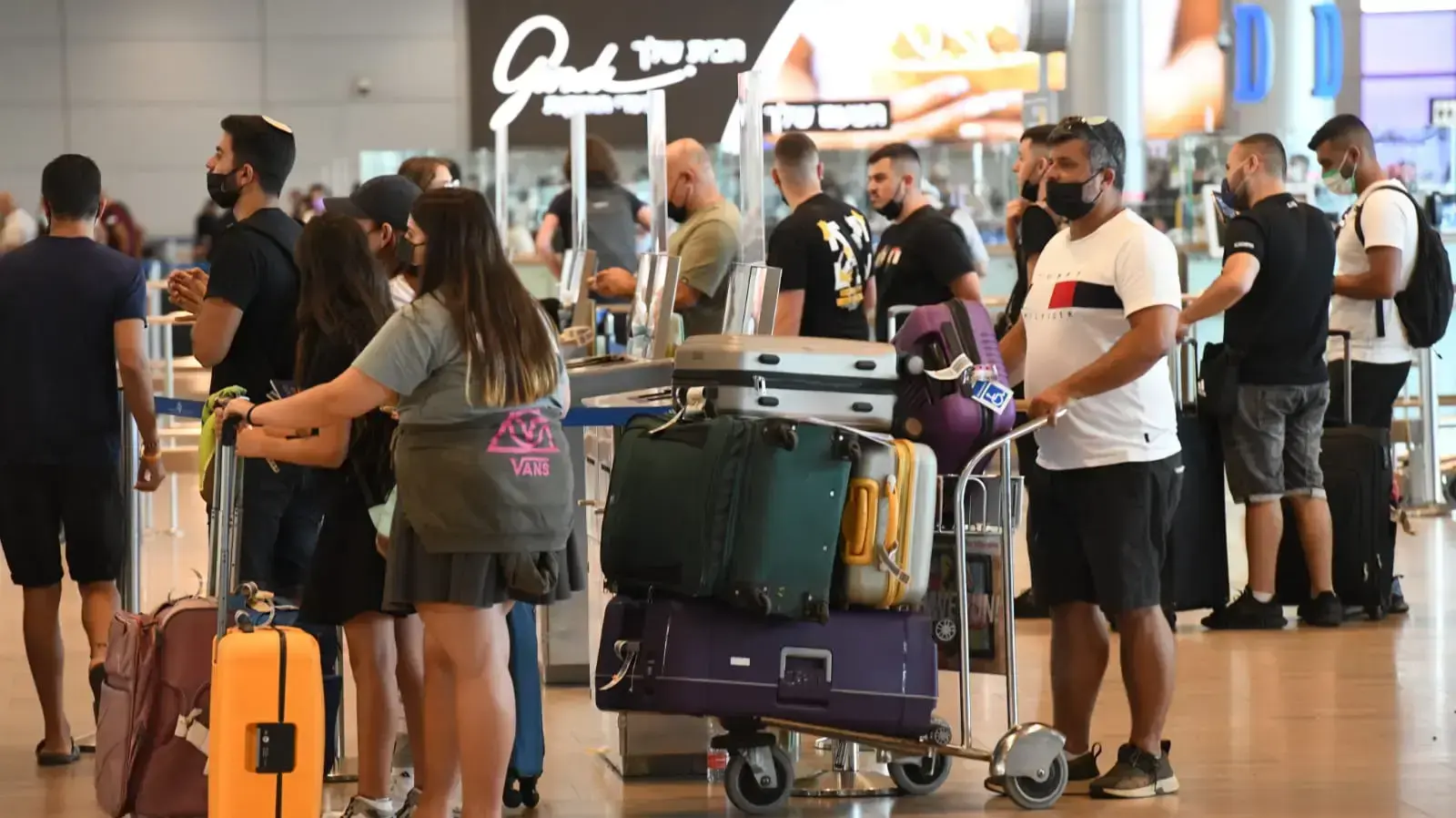 עומסים בנתב"ג 18 ביולי 2021 עומסים בנתב"ג 18 ביולי 2021