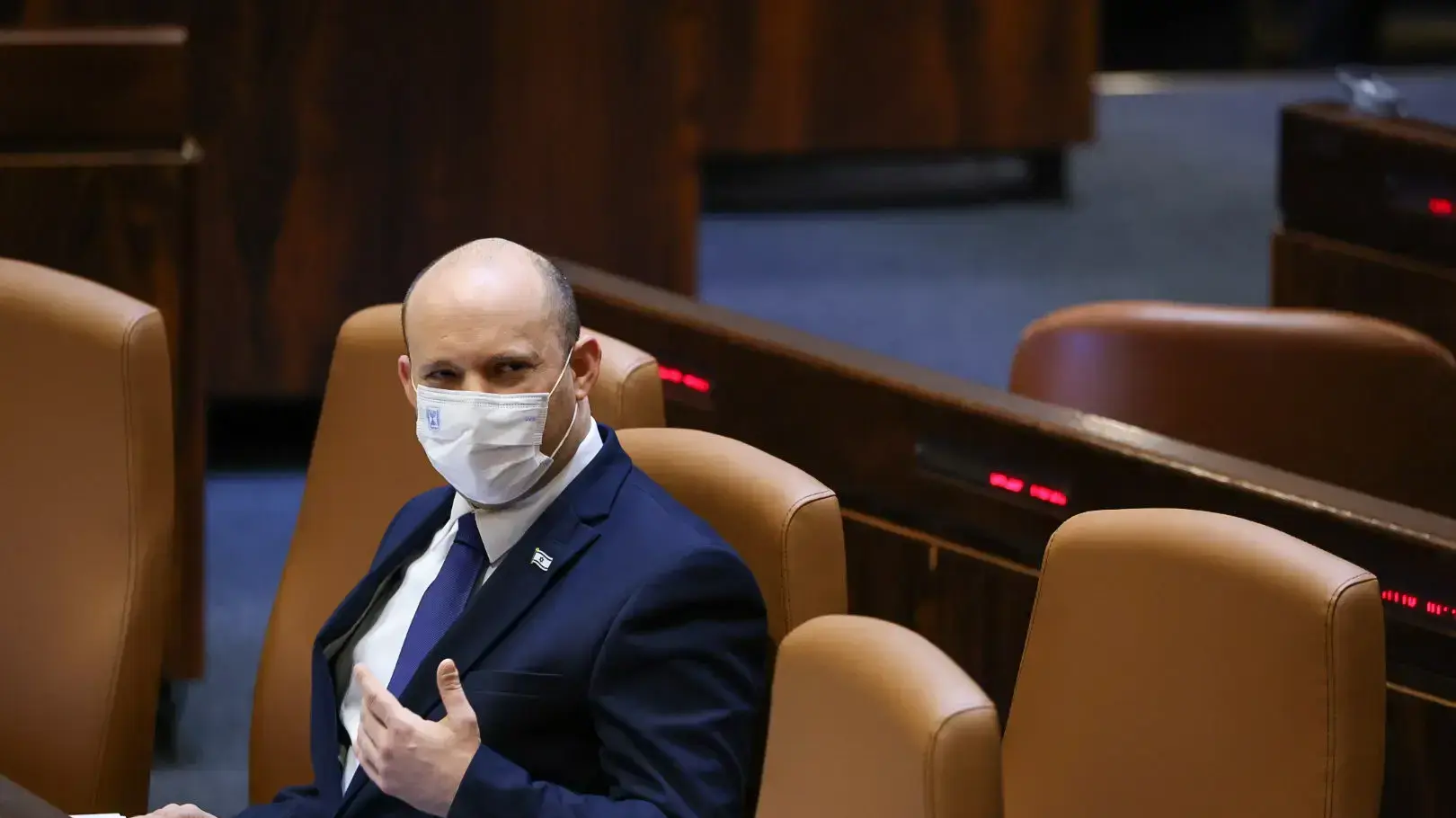 ראש הממשלה נפתלי בנט בדיון 40 חתימות במליאת הכנסת, 2 באוגוסט 2021 ראש הממשלה נפתלי בנט בדיון 40 חתימות במליאת הכנסת, 2 באוגוסט 2021
