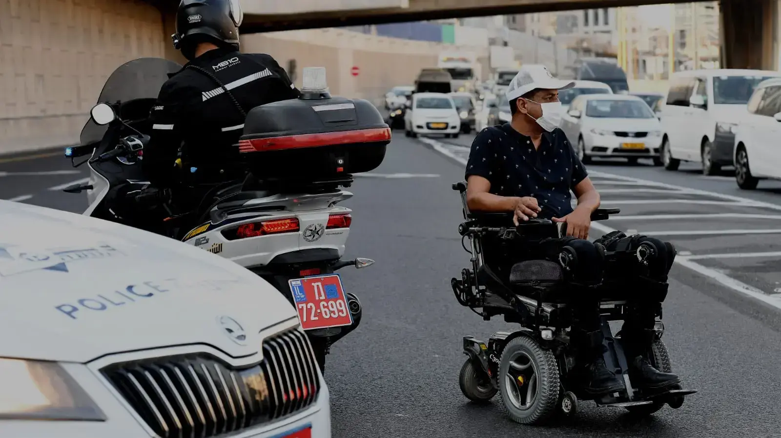 הפגנת נכים בצומת עזריאלי 5 באוגוסט 2021 הפגנת נכים בצומת עזריאלי 5 באוגוסט 2021