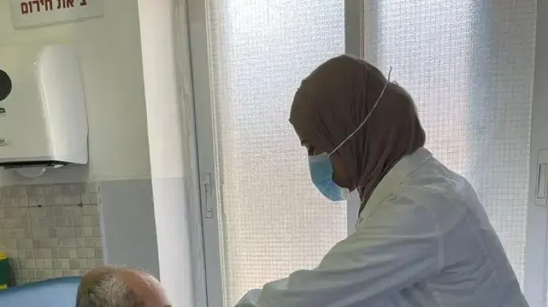 אחמד טיבי מתחסר בחיסון שלישי 12 באוגוסט 2021