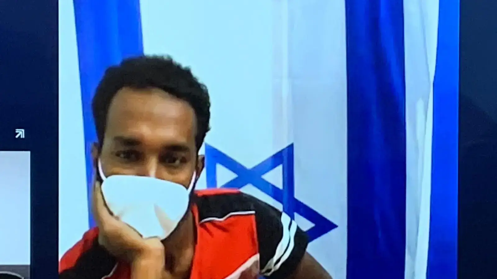 פילמון מיטיוס בעת הגשת כתב אישום נגדו. פרץ לדירה בת"א ותקף אישה בשנות ה 50 לחיה
12 באוגוסט 2021 פילמון מיטיוס בעת הגשת כתב אישום נגדו. פרץ לדירה בת"א ותקף אישה בשנות ה 50 לחיה
12 באוגוסט 2021
