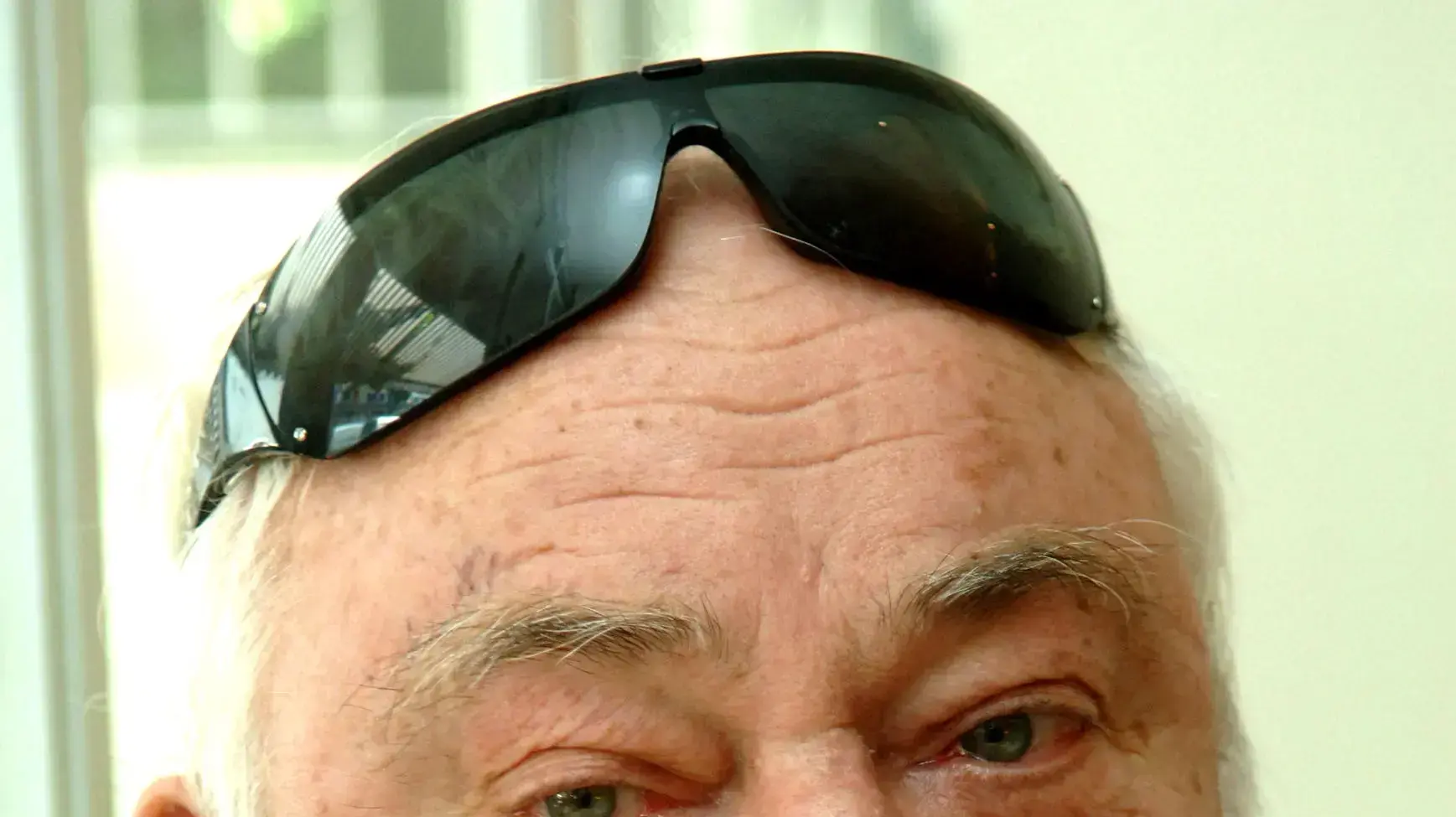 יגאל תומרקין יגאל תומרקין