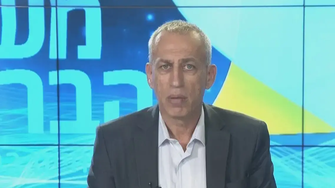 מנכ"ל משרד הבריאות, נחמן אש במהלך תדרוך לתקשורת מנכ"ל משרד הבריאות, נחמן אש במהלך תדרוך לתקשורת
