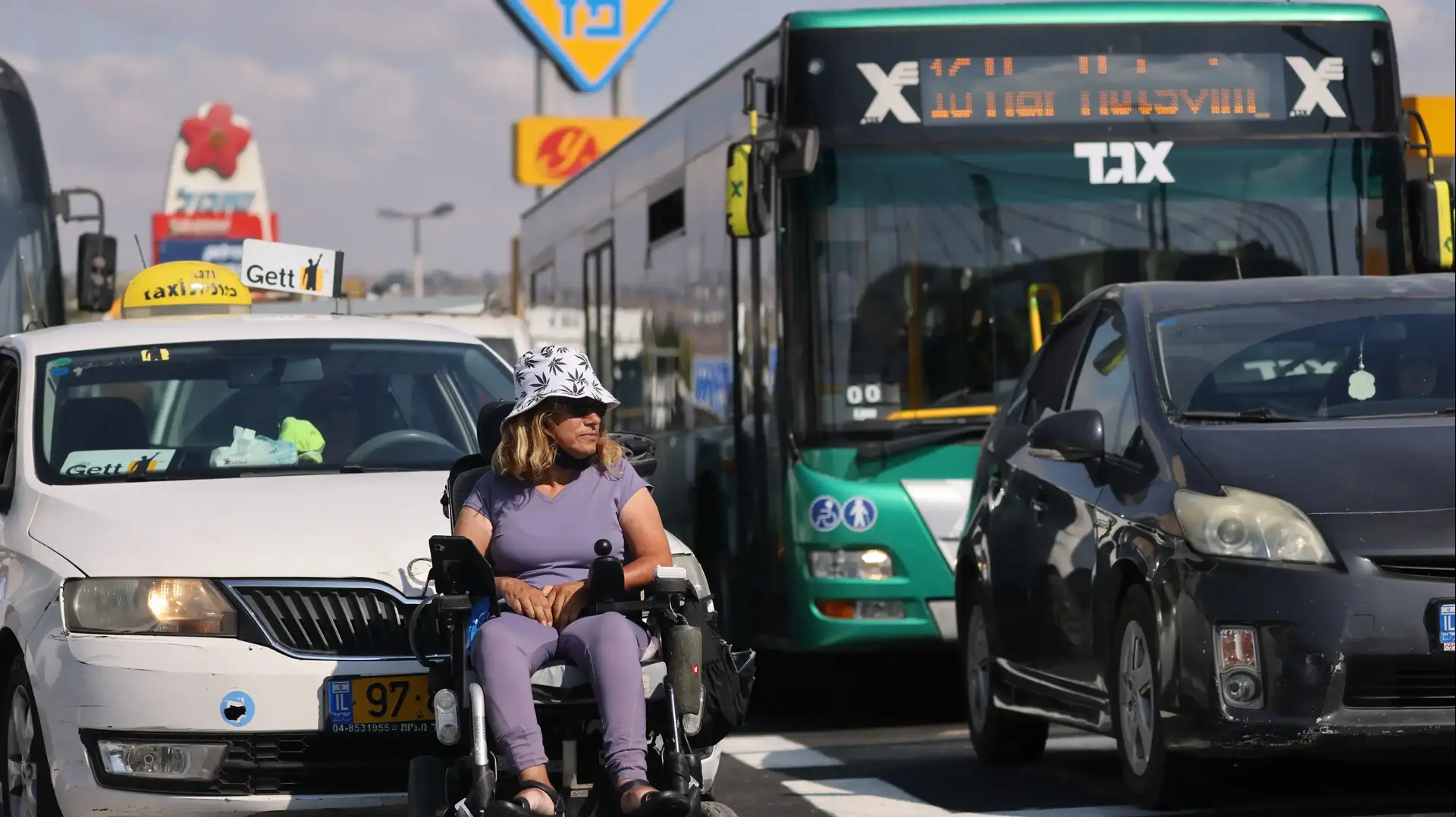 הפגנת הנכים בגשר המיתרים, ירושלים 16 באוגוסט 2021 הפגנת הנכים בגשר המיתרים, ירושלים 16 באוגוסט 2021