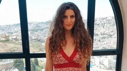 רעות סיוון (רעות רבקה) נמלטה מהשריפה המשתוללת בירושלים לנצרת רעות סיוון (רעות רבקה) נמלטה מהשריפה המשתוללת בירושלים לנצרת