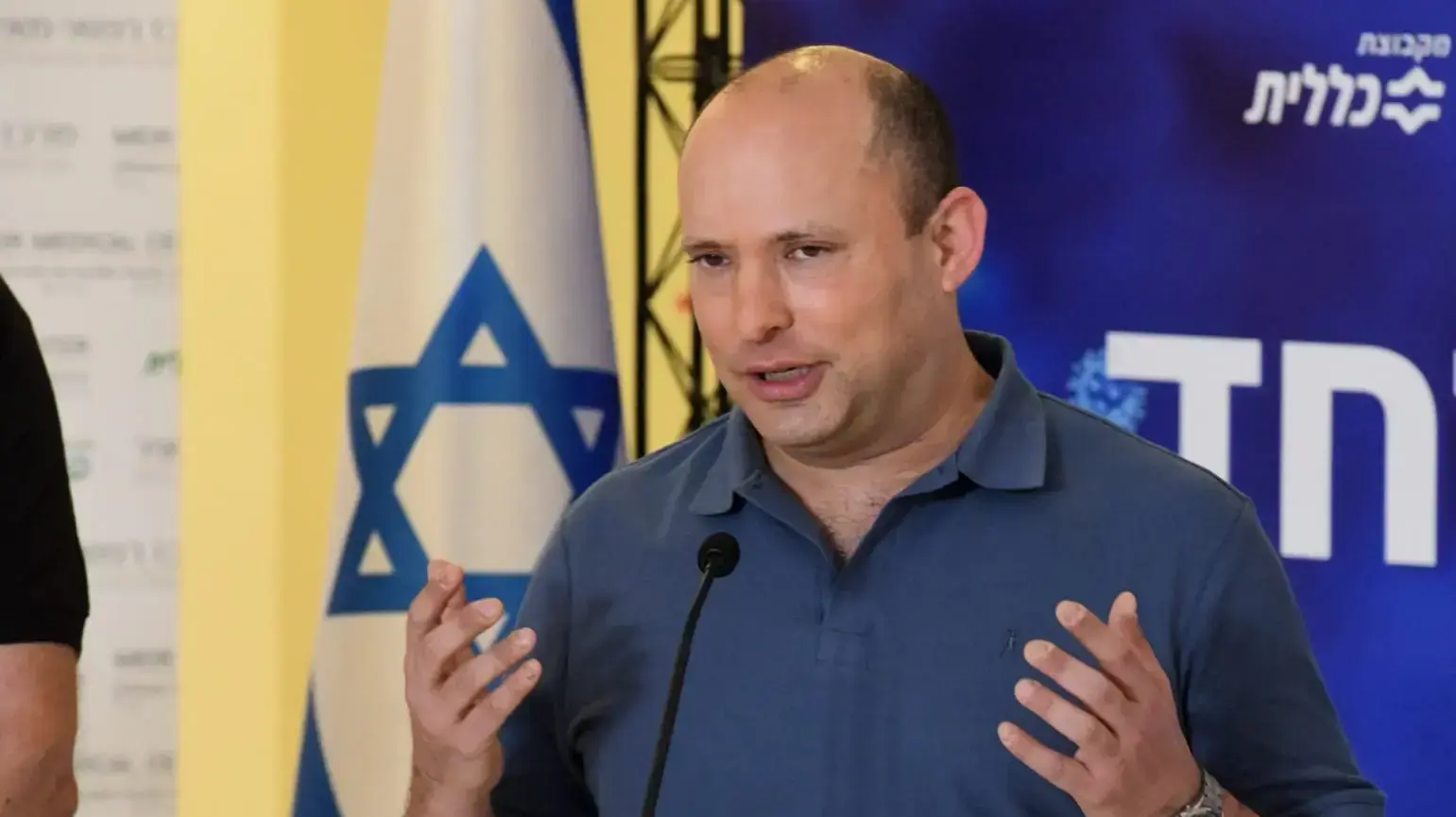ראש הממשלה נפתלי בנט מקבל את החיסון השלישי נגד קורונה 20 אוגוסט 2021 ראש הממשלה נפתלי בנט מקבל את החיסון השלישי נגד קורונה 20 אוגוסט 2021